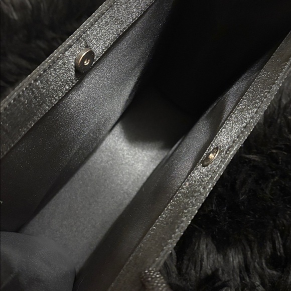 Givenchy Black Tote Bag - Picture 2 of 2